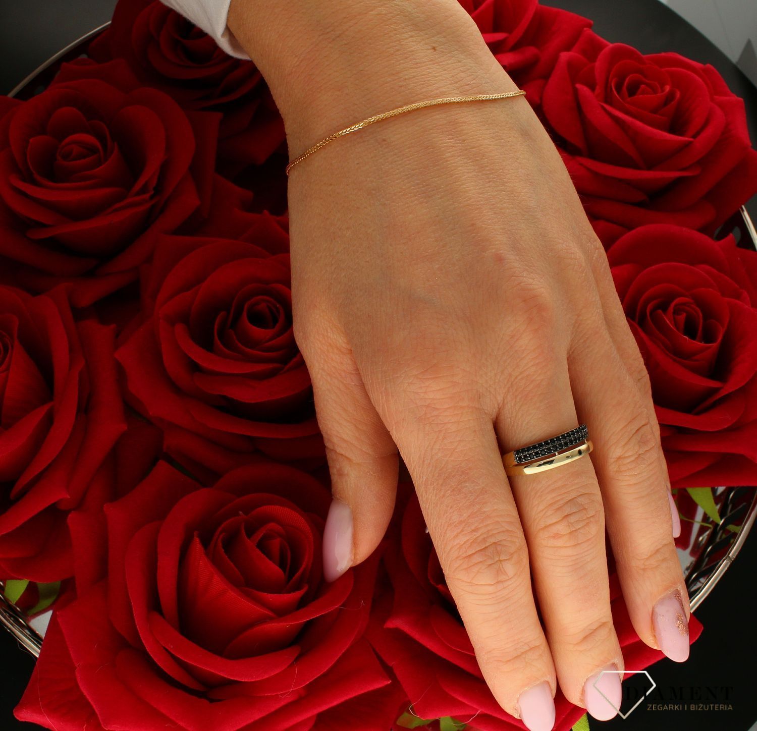 Złota bransoletka na nogę 375 lisi ogon DIA-BRA-SPG3D 022-375 1mm (1).jpg